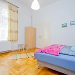דירה Kelvin's V District 2br Urban Haven By Nw