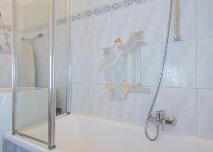 Apartament Kelvin's V District 2br Urban Haven By Nw *